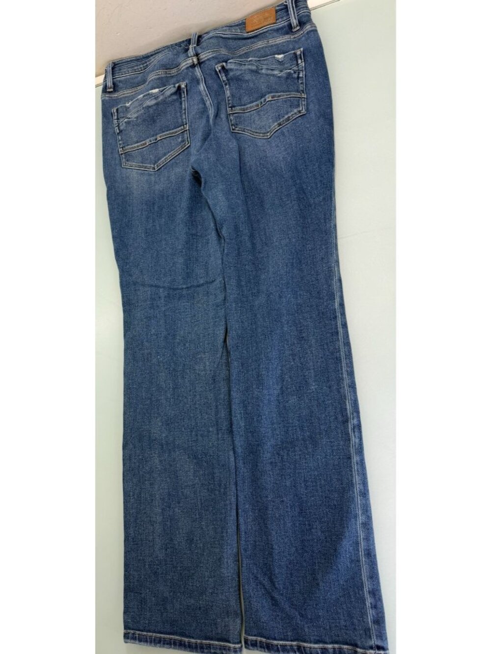 BKE Parker Jeans Women's 31X32 High Rise Straight Fit Stretch Denim Y2K Buckle - Picture 2 of 14